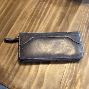 Frye Carbon Leather Zip Wallet